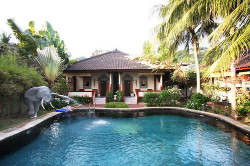 Pondok Bambu Dive Resort Кандидаса Экстерьер фото